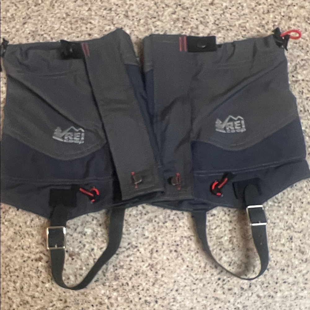 REI Outdoor Gaiters in Gray and Black with Red Details